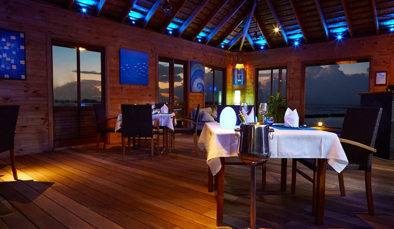 Komandoo Island Resort & Spa-Aqua